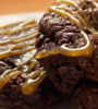 Doble chocolate rellena de caramelo salado